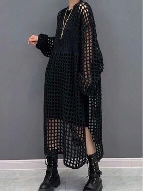Black Open Weave Chic Topper One Size